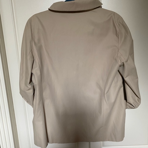 OLSEN EUROPE ZIP-UP JACKET . - Picture 3 of 11